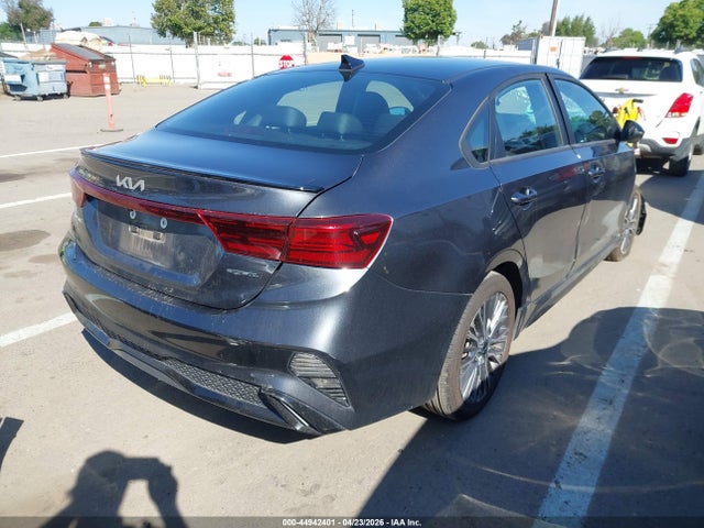 Продажа на аукционе авто 2022 Kia Forte Gt-line, vin: 3KPF54AD6NE440825, номер лота: 44942401