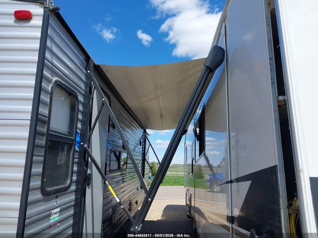 Salem Forest River Camper 2022 4X4TSMZ27N7428224 Image 17