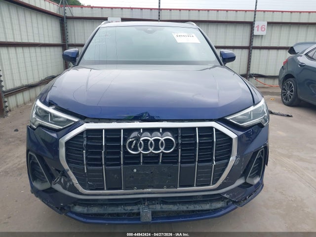 Продажа на аукционе авто 2021 Audi Q3 Premium Plus 45 Tfsi S Line Quattro Tiptronic, vin: WA1EECF33M1042828, номер лота: 44942424