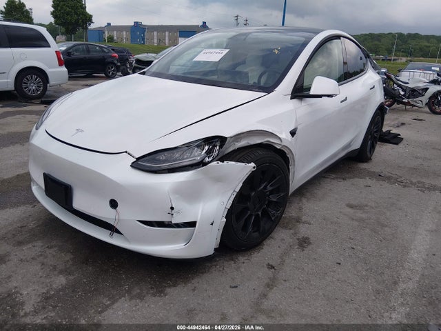 Продажа на аукционе авто 2021 Tesla Model Y Long Range Dual Motor All-wheel Drive, vin: 5YJYGDEE1MF152029, номер лота: 44942464