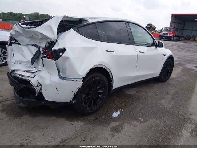 Продажа на аукционе авто 2021 Tesla Model Y Long Range Dual Motor All-wheel Drive, vin: 5YJYGDEE1MF152029, номер лота: 44942464
