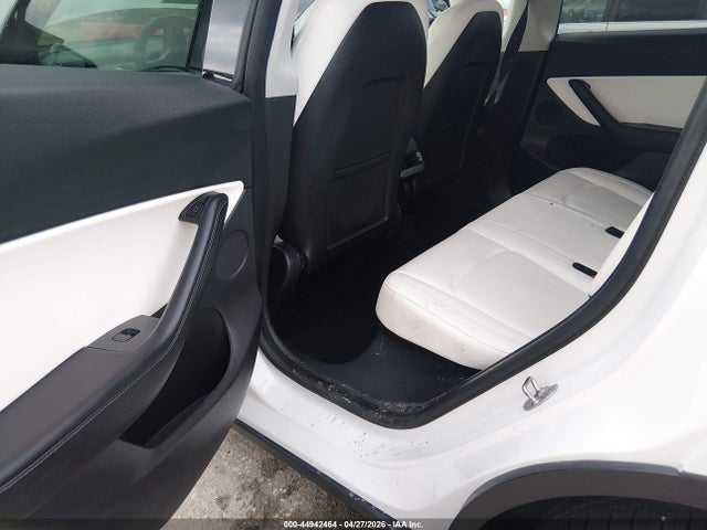 Продажа на аукционе авто 2021 Tesla Model Y Long Range Dual Motor All-wheel Drive, vin: 5YJYGDEE1MF152029, номер лота: 44942464