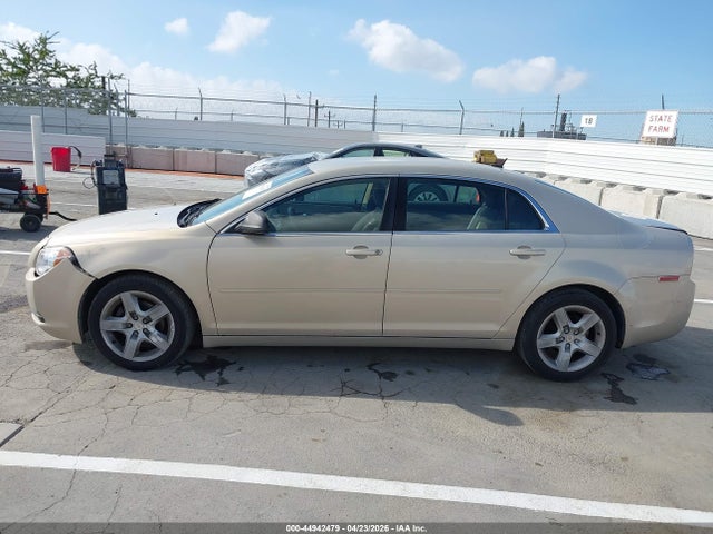 Продажа на аукционе авто 2010 Chevrolet Malibu Ls, vin: 1G1ZB5EB9AF276385, номер лота: 44942479