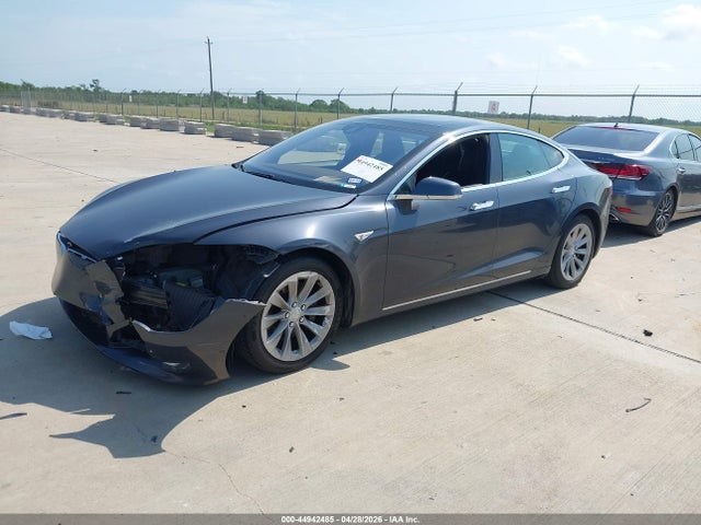 Aukcja sprzedaży 2016 Tesla Model S 60/70/75/85, vin: 5YJSA1E13GF160768, numer aukcji: 44942485