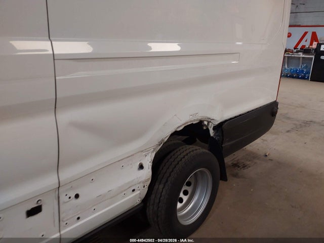 44942502 :رقم المزاد ، 1FTBF4U81LKA66371 vin ، 2020 Ford Transit-350 Cargo Van مزاد بيع