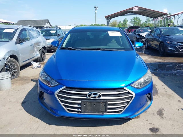 Продажа на аукционе авто 2017 Hyundai Elantra Se, vin: KMHD84LF4HU282242, номер лота: 44942545