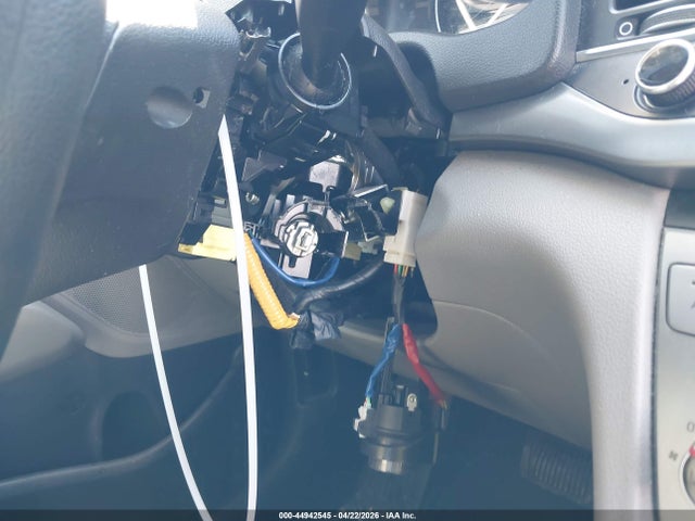 Продажа на аукционе авто 2017 Hyundai Elantra Se, vin: KMHD84LF4HU282242, номер лота: 44942545