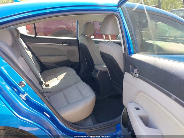 Продажа на аукционе авто 2017 Hyundai Elantra Se, vin: KMHD84LF4HU282242, номер лота: 44942545