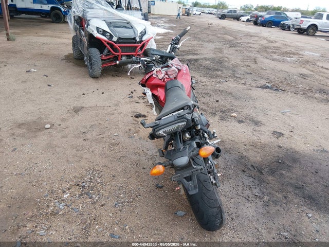 44942553 :رقم المزاد ، JYARN37E2FA000849 vin ، 2015 Yamaha Fj09 مزاد بيع
