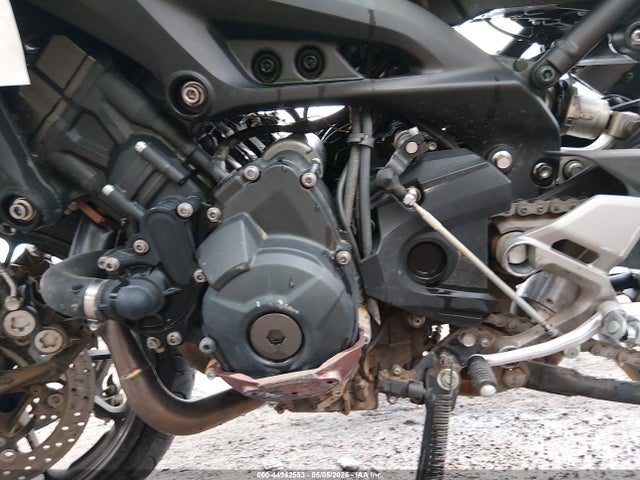 44942553 :رقم المزاد ، JYARN37E2FA000849 vin ، 2015 Yamaha Fj09 مزاد بيع