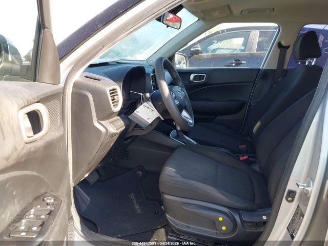 Продажа на аукционе авто 2022 Hyundai Venue Se, vin: KMHRB8A3XNU186182, номер лота: 44942591