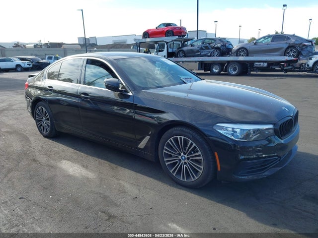 WBAJA9C56KB388658 BMW 530e Iperformance