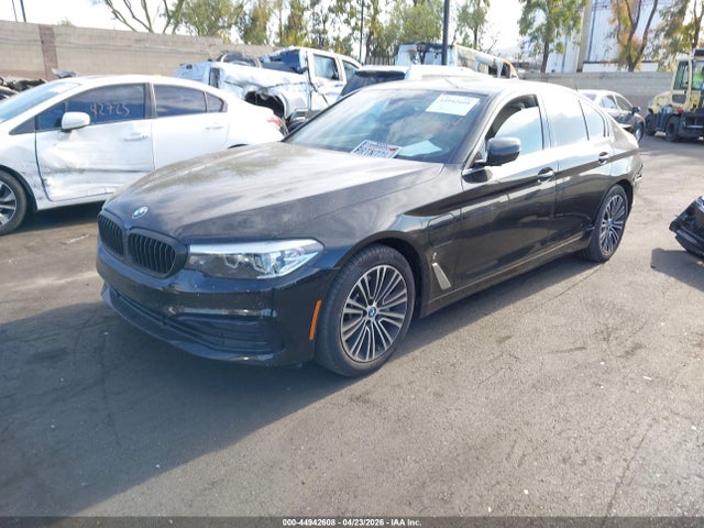 WBAJA9C56KB388658 BMW 530e Iperformance