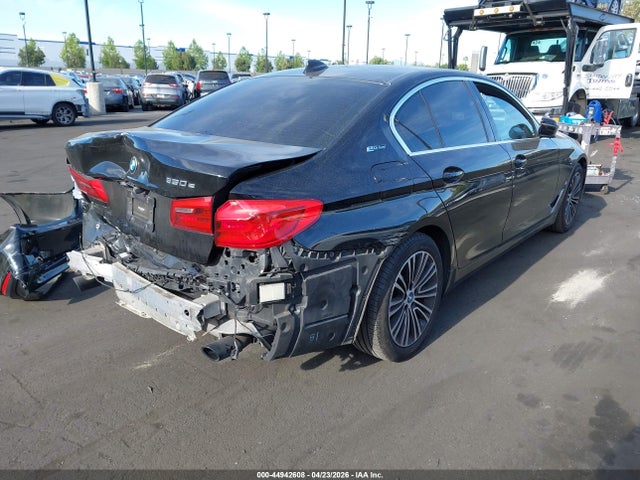 WBAJA9C56KB388658 BMW 530e Iperformance