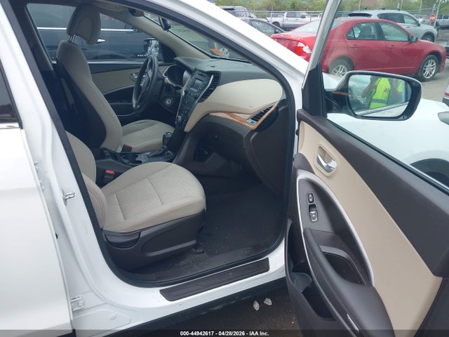 Aukcja sprzedaży 2016 Hyundai Santa Fe Sport 2.4l, vin: 5XYZUDLB5GG312366, numer aukcji: 44942617