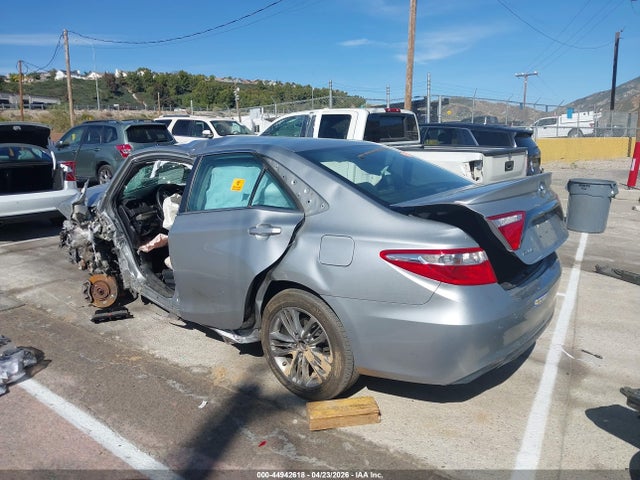 4T1BF1FK1HU801154 Toyota CAMRY SE