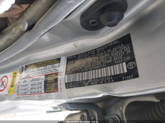 4T1BF1FK1HU801154 Toyota CAMRY SE