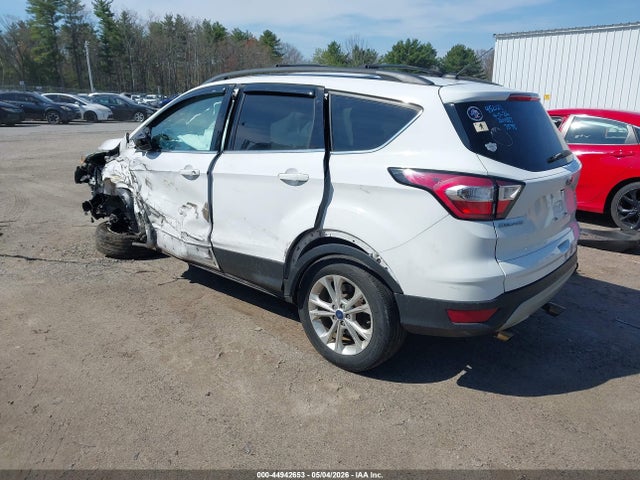 1FMCU9GD8HUD01887 Ford ESCAPE SE
