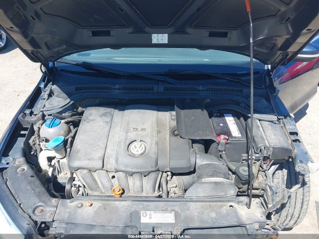 44942659 :رقم المزاد ، 3VWGZ7AJ4BM017305 vin ، 2011 Volkswagen Jetta 2.5l Sel مزاد بيع
