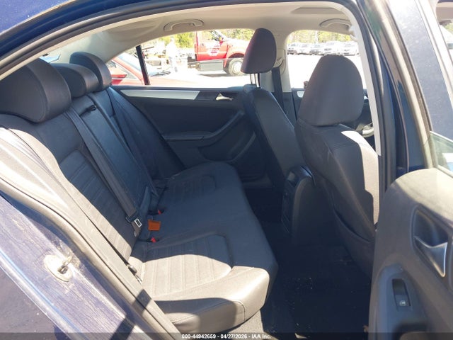44942659 :رقم المزاد ، 3VWGZ7AJ4BM017305 vin ، 2011 Volkswagen Jetta 2.5l Sel مزاد بيع