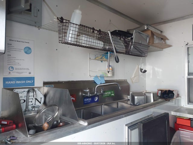 Продаж на аукціоні авто 2019 Trailer D And A Food Trailer, vin: 1D9BE1624KF803089, номер лоту: 44942662