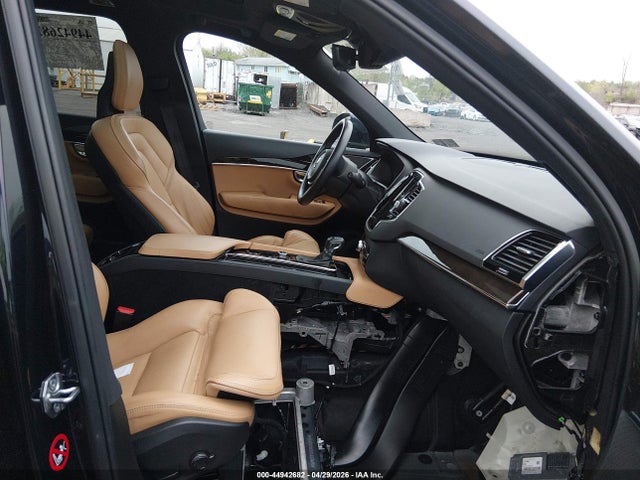 2017 Volvo Xc90 T6 Momentum მანქანა იყიდება აუქციონზე, vin: YV4A22PK0H1133670, აუქციონის ნომერი: 44942682