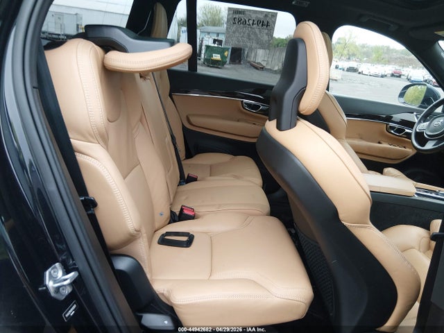 2017 Volvo Xc90 T6 Momentum მანქანა იყიდება აუქციონზე, vin: YV4A22PK0H1133670, აუქციონის ნომერი: 44942682