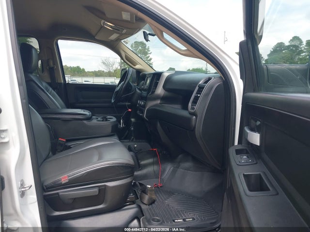 Продаж на аукціоні авто 2019 Ram 2500 Tradesman  4x4 8' Box, vin: 3C6UR5HJXKG676981, номер лоту: 44942712
