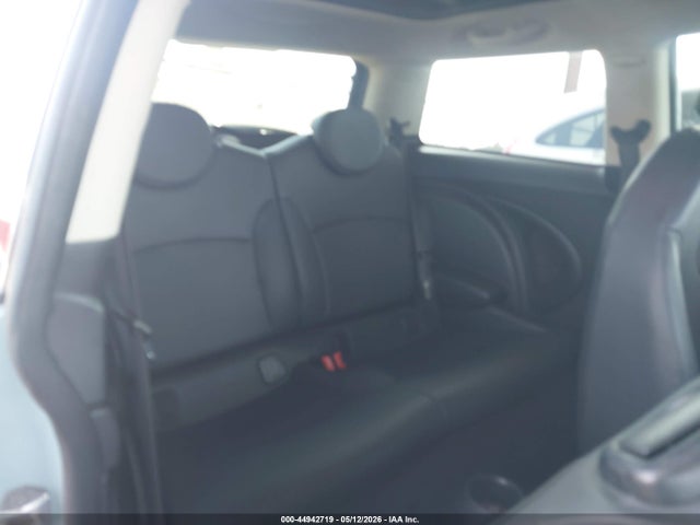 Продаж на аукціоні авто 2011 Mini Cooper, vin: WMWSU3C57BT253076, номер лоту: 44942719