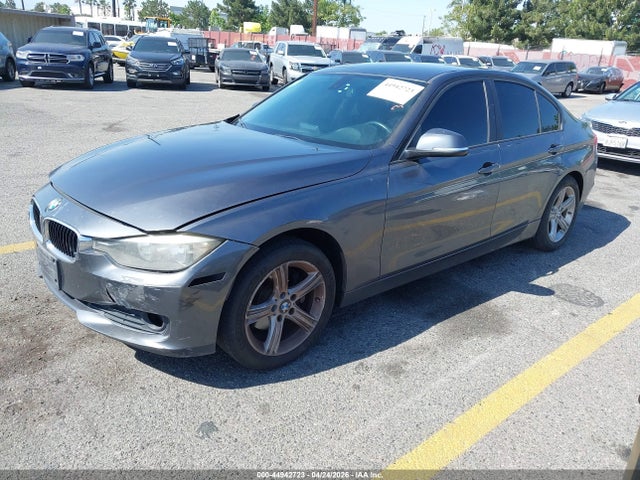WBA3B1C5XFK135842 BMW 320i