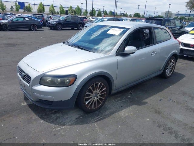 44942733 :رقم المزاد ، YV1672MK7A2174872 vin ، 2010 Volvo C30 T5/t5 R-design مزاد بيع