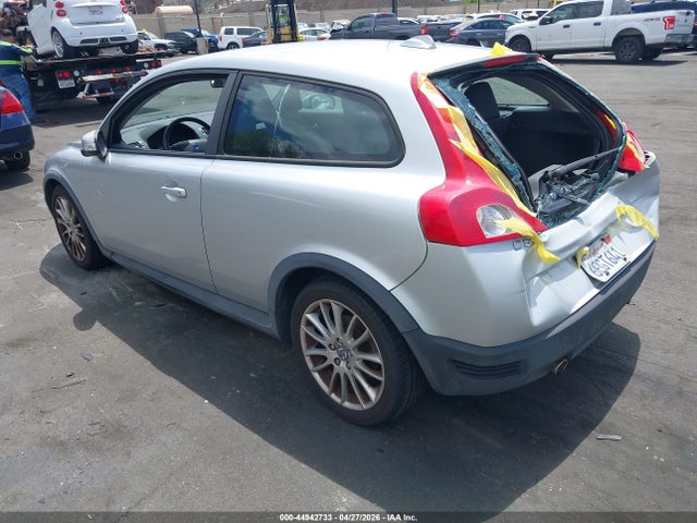 44942733 :رقم المزاد ، YV1672MK7A2174872 vin ، 2010 Volvo C30 T5/t5 R-design مزاد بيع