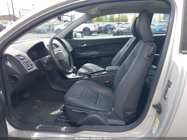 44942733 :رقم المزاد ، YV1672MK7A2174872 vin ، 2010 Volvo C30 T5/t5 R-design مزاد بيع