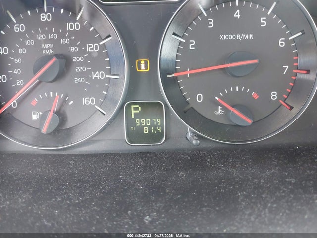 44942733 :رقم المزاد ، YV1672MK7A2174872 vin ، 2010 Volvo C30 T5/t5 R-design مزاد بيع