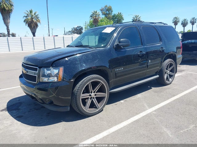 44942740 :رقم المزاد ، 1GNSCAE0XDR104728 vin ، 2013 Chevrolet Tahoe Ls مزاد بيع