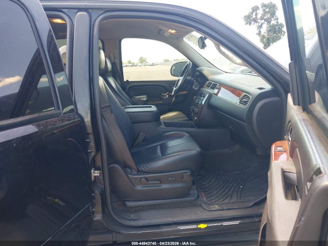 44942740 :رقم المزاد ، 1GNSCAE0XDR104728 vin ، 2013 Chevrolet Tahoe Ls مزاد بيع