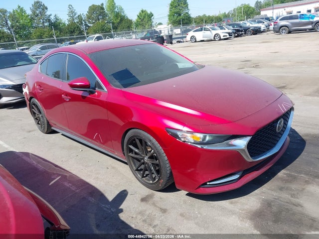 44942756 :رقم المزاد ، 3MZBPADL8LM136681 vin ، 2020 Mazda Mazda3 Preferred Package مزاد بيع