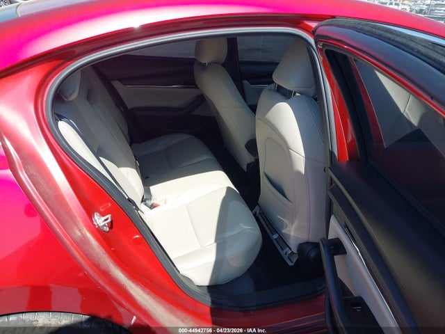 44942756 :رقم المزاد ، 3MZBPADL8LM136681 vin ، 2020 Mazda Mazda3 Preferred Package مزاد بيع