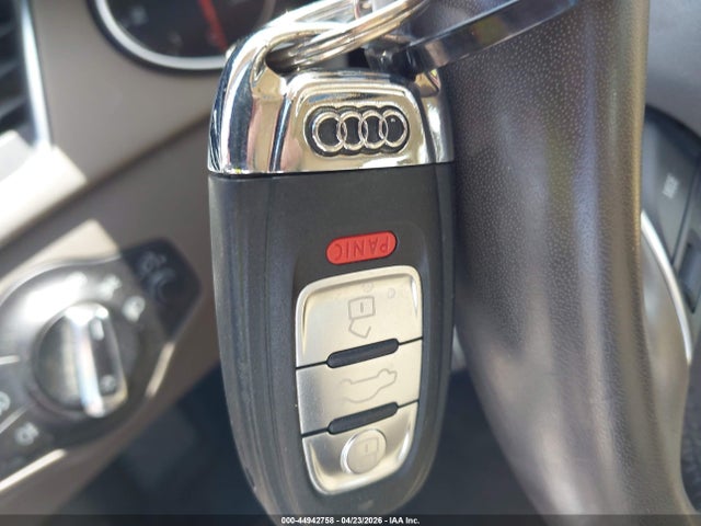 Продаж на аукціоні авто 2014 Audi A4 2.0t Premium, vin: WAUAFAFL6EN024322, номер лоту: 44942758