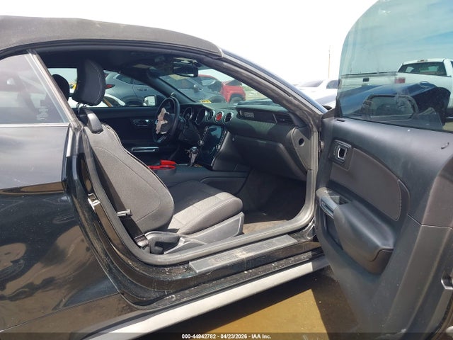 Ford Mustang V6 2016 1FATP8EM7G5202825 Image 5