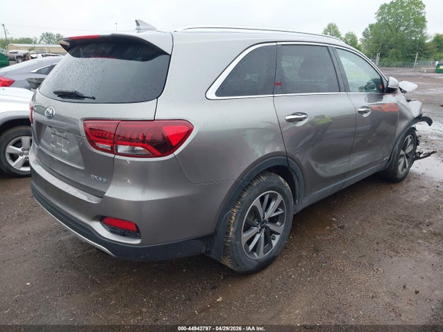 44942797 :رقم المزاد ، 5XYPHDA58KG525250 vin ، 2019 Kia Sorento 3.3l Ex مزاد بيع