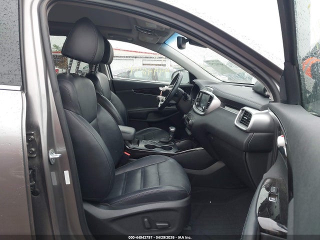 44942797 :رقم المزاد ، 5XYPHDA58KG525250 vin ، 2019 Kia Sorento 3.3l Ex مزاد بيع