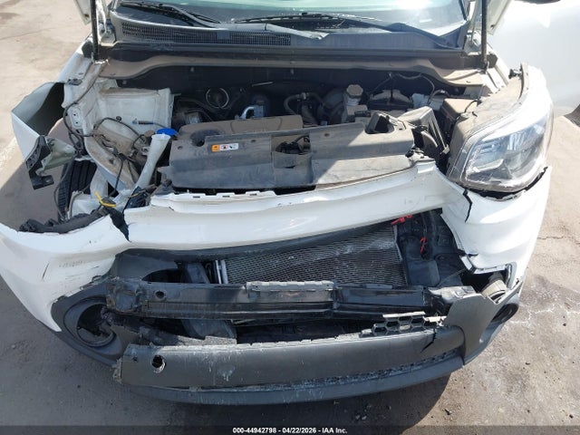Продажа на аукционе авто 2018 Kia Soul, vin: KNDJN2A28J7620587, номер лота: 44942798