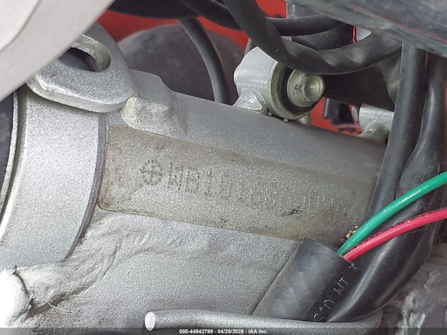 44942799 :رقم المزاد ، WB10168A9VXA40668 vin ، 1997 Bmw F650 St مزاد بيع