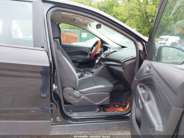 Продаж на аукціоні авто 2016 Ford Escape S, vin: 1FMCU0F70GUA84339, номер лоту: 44942808