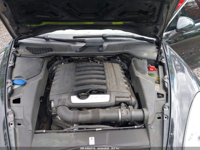 Продаж на аукціоні авто 2014 Porsche Cayenne Platinum Edition, vin: WP1AA2A2XELA94115, номер лоту: 44942815