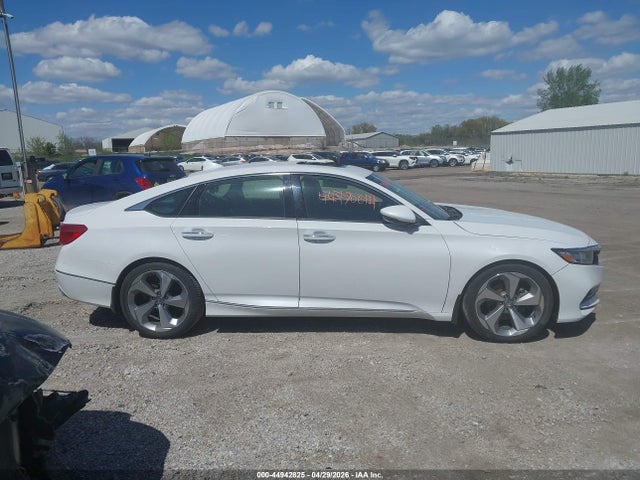 Aukcja sprzedaży 2018 Honda Accord Touring, vin: 1HGCV1F96JA097518, numer aukcji: 44942825
