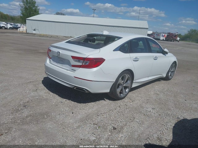 Aukcja sprzedaży 2018 Honda Accord Touring, vin: 1HGCV1F96JA097518, numer aukcji: 44942825