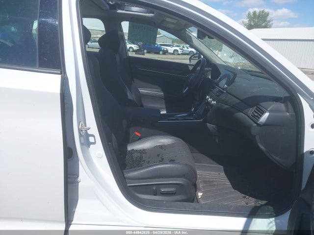 Aukcja sprzedaży 2018 Honda Accord Touring, vin: 1HGCV1F96JA097518, numer aukcji: 44942825