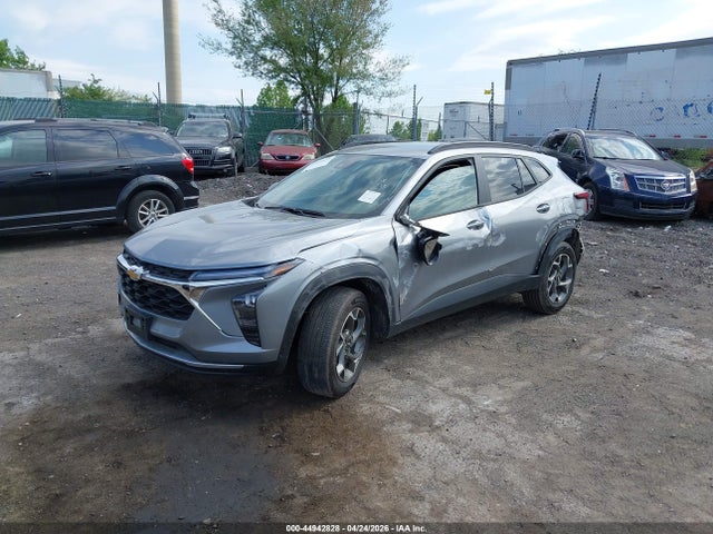2025 Chevrolet Trax Fwd Lt მანქანა იყიდება აუქციონზე, vin: KL77LHEP7SC233348, აუქციონის ნომერი: 44942828